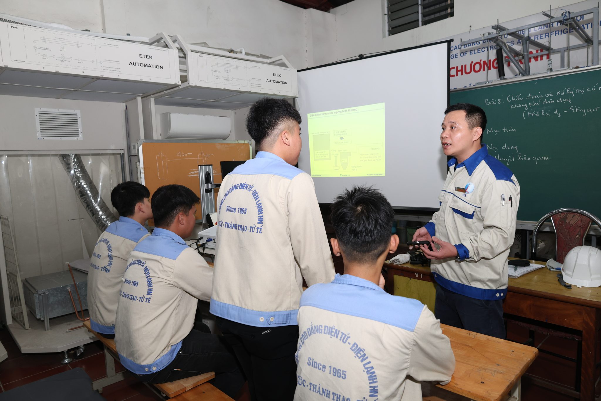 Khoa Công nghệ nhiệt lạnh